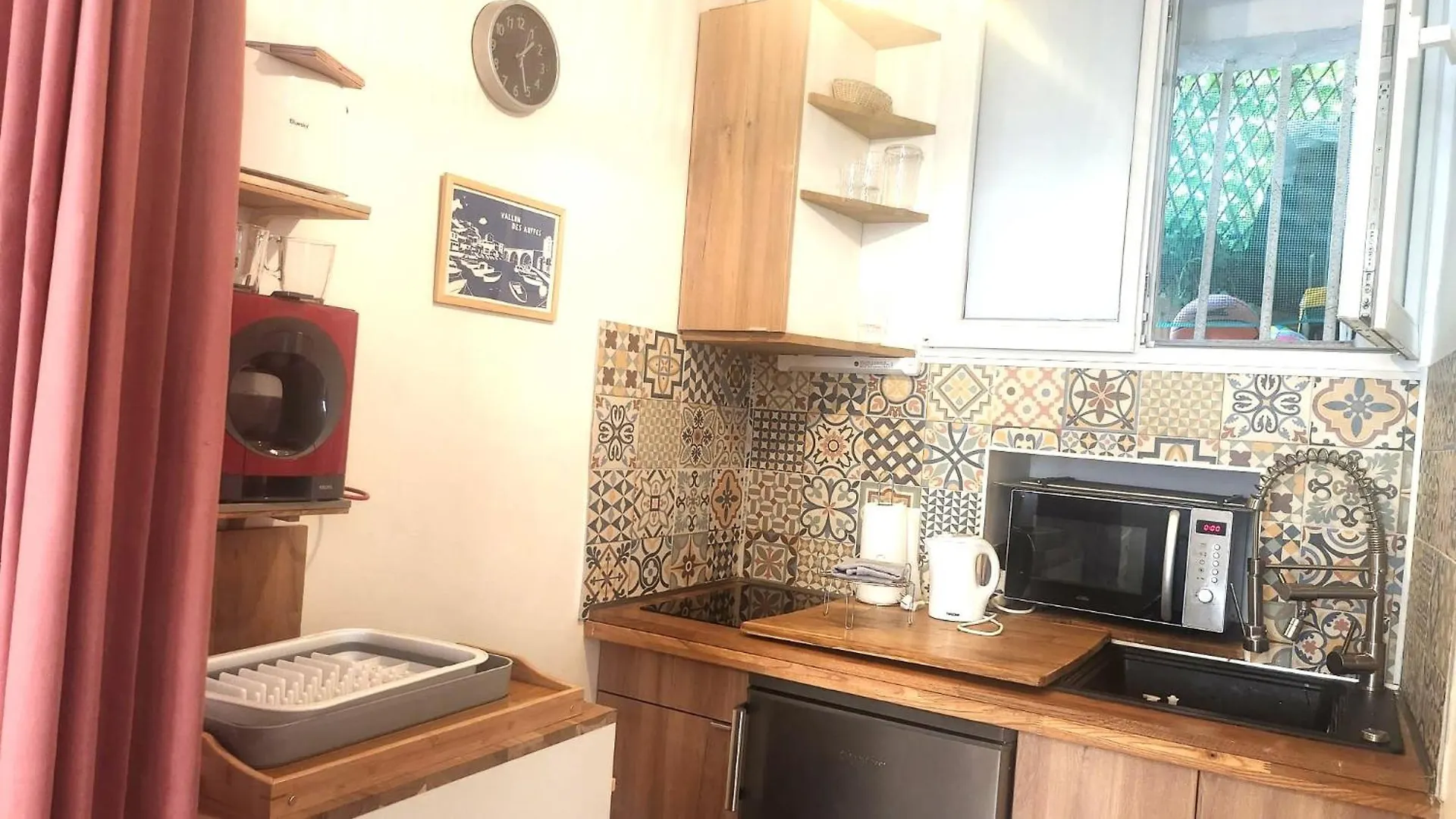 Escapade Paisible, Saint-Eugene Apartment Marseille 0*,